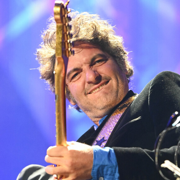Mais cette fois-ci, il a fait une exception.
Exclusif - Matthieu Chedid (le chanteur M) - Concert de Vladimir Cosma pour ses "Inoubliables musiques de film" au Grand Rex à Paris. Le 15 octobre 2021 © Coadic Guirec / Bestimage 