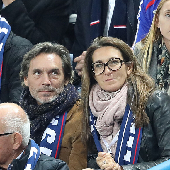 Anne Claire Coudray et son compagnon Nicolas Vix - People au match de football France Bielorussie au Stade de France à Saint-Denis le 11 octobre 2017. © Cyril Moreau/Bestimage