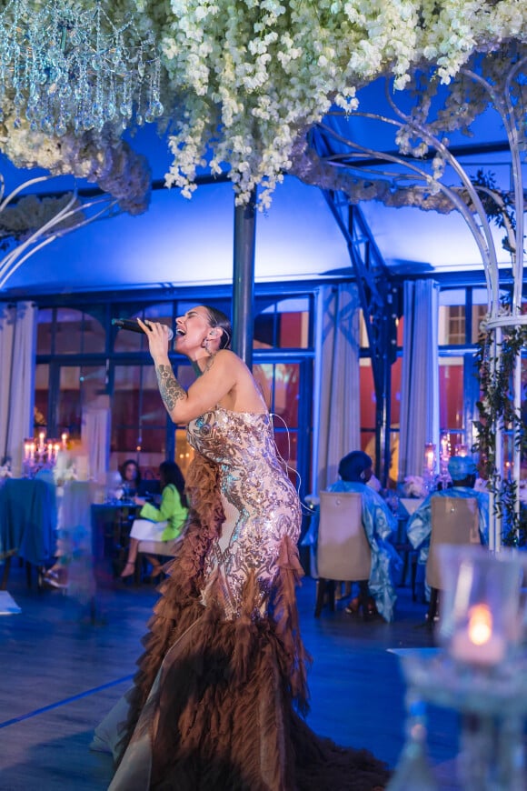 Des activités ont également été proposées aux invités.
Mariage du joueur de football Boubacar Kamara et l'influenceuse Coralie Porrovecchio en France, le samedi 3 juin 2023. © Pervez Taufiq/PTaufiq Photography/Panoramic/Bestimage