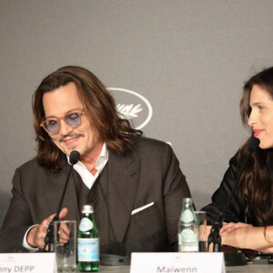 Celui-ci concernait Luc Besson
Johnny Depp et Maïwenn Le Besco - Conférence de presse du film "Jeanne du Barry" lors du 76ème Festival International du Film de Cannes. Le 17 mai 2023 © Borde-Jacovides-Moreau / Pool / Bestimage 