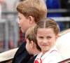 Les trois enfants de Kate Middleton et du prince William ont participé au défilé Trooping the Colour
Le prince George, la princesse Charlotte et le prince Louis de Galles - La famille royale d'Angleterre lors du défilé "Trooping the Colour" à Londres.