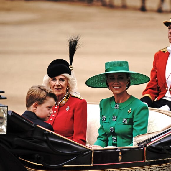 La reine consort Camilla Parker Bowles et Kate Catherine Middleton, princesse de Galles - La famille royale d'Angleterre lors du défilé "Trooping the Colour" à Londres. Le 17 juin 2023 