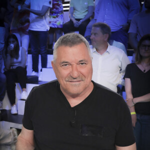 Exclusif - Jean-Marie Bigard sur le plateau de l'émission TPMP (Touche Pas à Mon Poste) présentée par C.Hanouna et diffusée en direct sur C8 à Paris, France, le 31 mai 2023. © Jack Tribeca/Bestimage