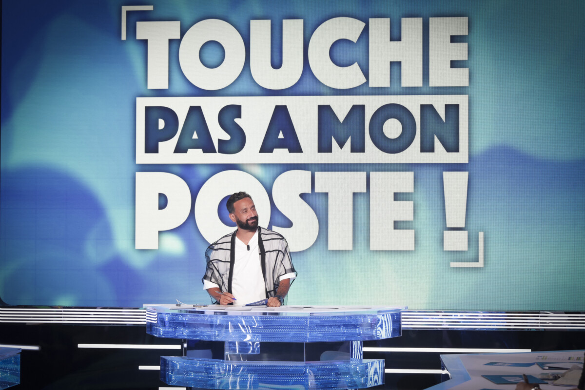 Photo Exclusif Cyril Hanouna Sur Le Plateau De L Mission Tpmp Touche Pas Mon Poste