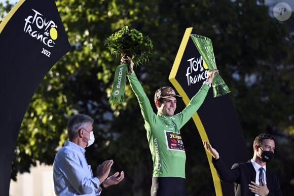 Le coureur belge attend un heureux évènement avec sa femme et il a clairement sa priorité
Wout Van Aert - Etape finale du Tour de France 2022 entre Paris La Défense Arena et Paris Champs-Elysées, le 24 juillet 2022.