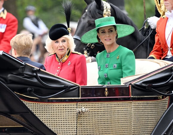 La reine consort Camilla Parker Bowles et Kate Catherine Middleton, princesse de Galles - La famille royale d'Angleterre lors du défilé "Trooping the Colour" à Londres. Le 17 juin 2023