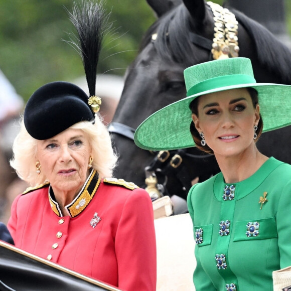 La reine consort Camilla Parker Bowles et Kate Catherine Middleton, princesse de Galles - La famille royale d'Angleterre lors du défilé "Trooping the Colour" à Londres. Le 17 juin 2023