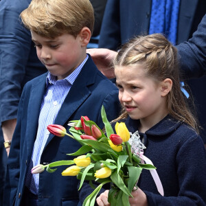 Ils ont célébré la fête des Pères
La princesse Charlotte et le prince George - Le duc et la duchesse de Cambridge, et leurs enfants, en visite à Cardiff, à l'occasion du jubilé de platine de la reine d'Angleterre.