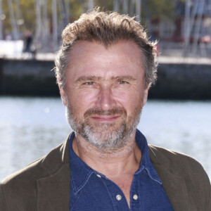 Claude Brasseur est le père d'Alexandre Brasseur, acteur de Demain Nous Appartient.
Alexandre Brasseur DEMAIN NOUS APPARTIENT Le festival de fiction TV de La Rochelle samedi 17 septembre 2022. © Christophe Aubert via Bestimage