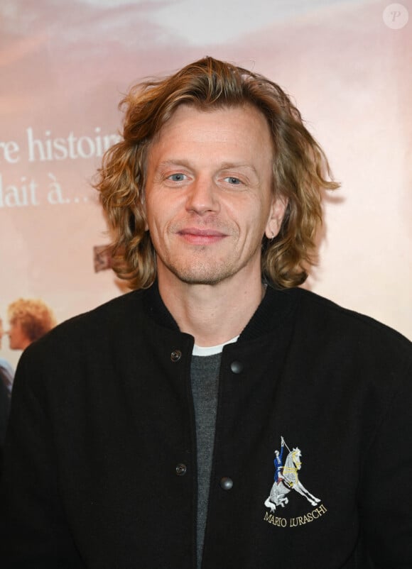 Alex Lutz a fait quelques confidences sur sa vie amoureuse
Alex Lutz - Avant-première du film "Une comédie romantique" au cinéma Silencio des Prés à Paris. © Coadic Guirec/Bestimage