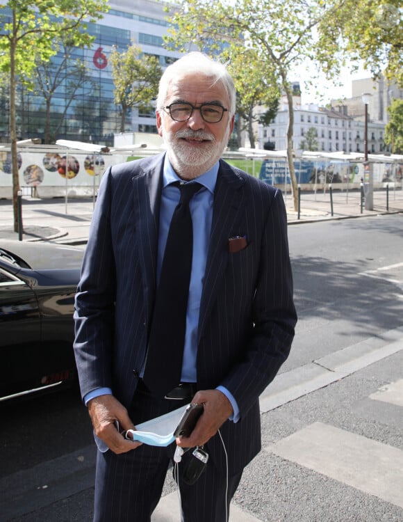 Exclusif - No Web - Pascal Praud à la sortie des studios RTL à Neuilly-sur-Seine le 21 septembre 2020. Exclusive - No web 