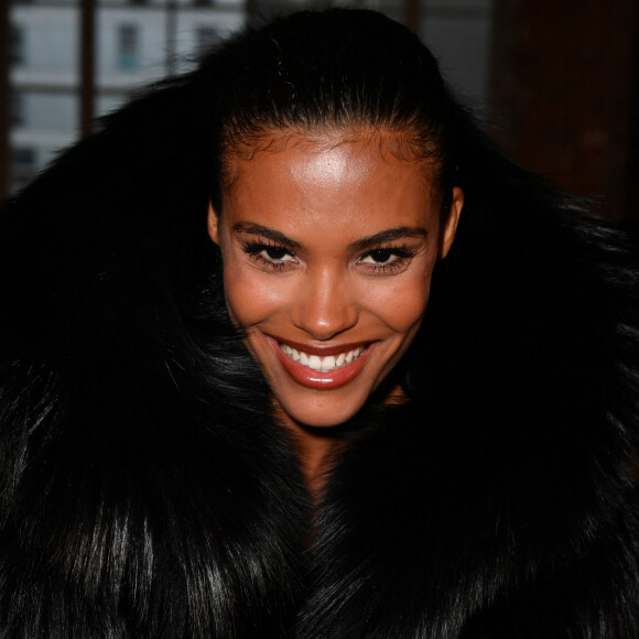 Tina Kunakey au front row du défilé Alexandre Vauthier Haute-Couture Printemps/Eté 2022 dans le cadre de la Fashion Week de Paris, France, le 25 janvier 2022. © Aurelien Morissard/Panoramic/Bestimage 