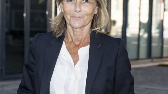 PHOTO Claire Chazal très proche d'un jeune artiste, leur complicité touche les internautes