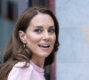 Ce mercredi, à Londres, elle a en effet rencontré une classe dans un musée.
Catherine (Kate) Middleton, princesse de Galles, lors d'une visite pré-inaugurale du "Young V&A" à Bethnal Green, dans l'est de Londres, le 28 juin 2023. L'ouverture au public est prévue le 1er juillet 2023. 