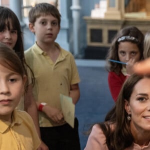 Catherine (Kate) Middleton, princesse de Galles, lors d'une visite pré-inaugurale du "Young V&A" à Bethnal Green, dans l'est de Londres, le 28 juin 2023. L'ouverture au public est prévue le 1er juillet 2023. 