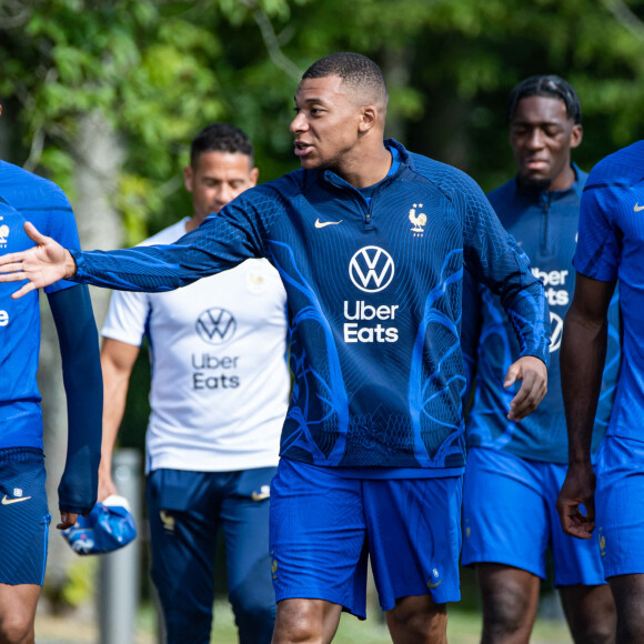 Kylian Mbappé - L'équipe de France de football s'entraine à Clairefontaine avant son match de qualification pour l'Euro 2024, le 12 juin 2023. la France affrontera Gibraltar ce vendredi 16 juin à 20h45 au Stade de l'Algarve à Faro-Loulé au Portugal.