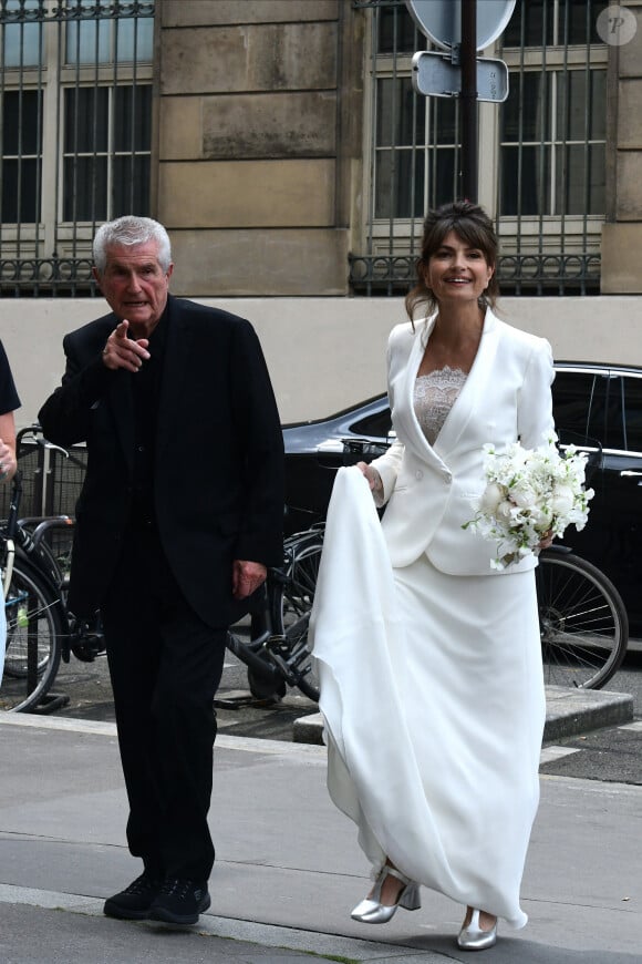 Mariage de Claude Lelouch et Valérie Perrin : Jean Dujardin, Paul Belmondo,  Laeticia Hallyday… les stars présentes (PHOTOS) - Voici