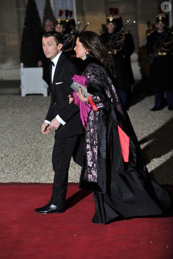 François Sarkozy arrive à l'Elysée, au dîner d'Etat organisé en l'honneur du président russe Dmitri Medvedev et son épouse Sveltana. 02/03/2010