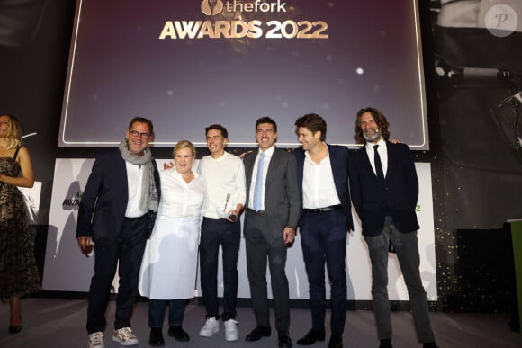 Exclusif - Soirée de Gala - TheFork Awards 2022 : Le Grand Prix du public à Mallory Gabsi, restaurant Gabsi à Paris parrainé par Hélène Darroze, Michel Sarran et Guy Savoy, au Palais de la Bourse de Bordeaux, le 21 novembre 2022 © Jean-Marc Lhomer / Bestimage