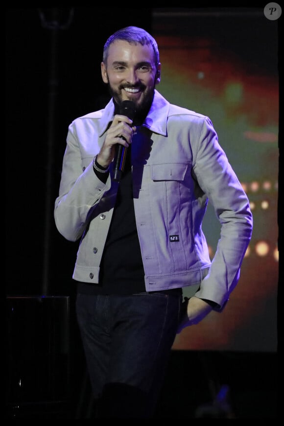 Christophe Willem - 9ème édition de "La nuit de la déprime" aux Folies Bergère à Paris le 30 janvier 2023. © Alain Guizard/Bestimage