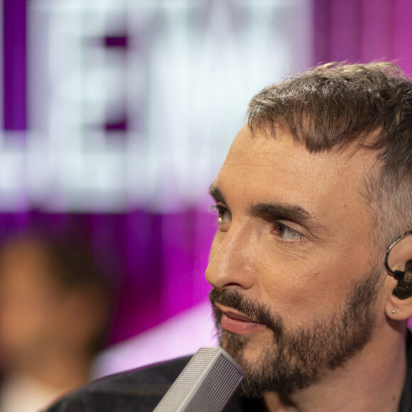 Exclusif - Christophe Willem - Tournage de l'émission "La Fine Equipe de Pierre Palmade", diffusée le 25 juin sur France 2 © Cyril Moreau-Tiziano Da Silva / Bestimage