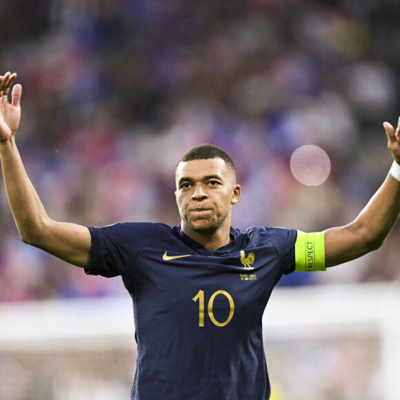 Une petite commune située dans le Vaucluse, à proximité d'Avignon
Kylian Mbappé - Match de qualifications de l'Euro2024 "France - Grèce (1-0)" au stade de France, le 19 juin 2023.