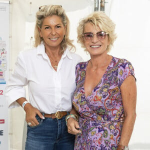 Exclusif - Caroline Margeridon et Sophie Davant - Festival des Livres et des Artistes organisé par l'association "Lecture pour Tous" au Mail Branly à Paris le 2 juillet 2022. © Pierre Perusseau / Jack Tribeca / Bestimage 