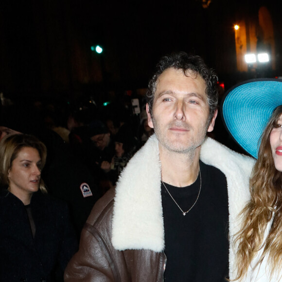 Simon Buret et Lou Doillon - Arrivées au défilé de mode Haute-Couture "Jean Paul Gaultier" lors de la fashion week de Paris. Le 25 janvier 2023 © Veeren-Christophe Clovis / Bestimage