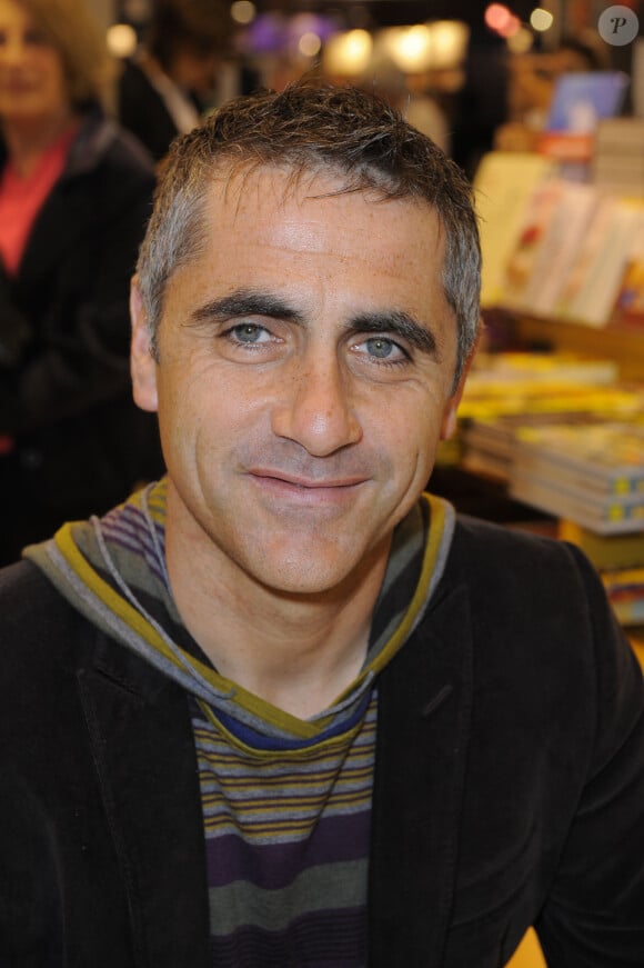 Archives - Laurent Jalabert au salon du Livre de Paris 2010