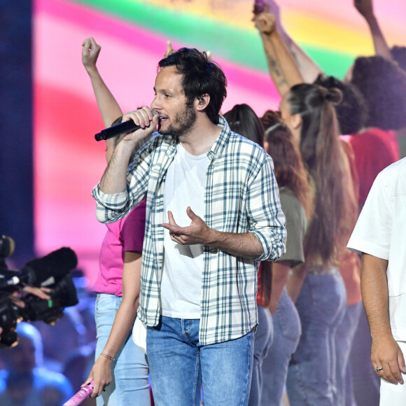 Exclusif - Vianney - Enregistrement de l'émission "Les chansons de l'été" dans les Arènes de Nîmes, présentée par N.Aliagas et diffusée le 17 juin sur TF1 © Bruno Bebert-Christophe Clovis / Bestimage 