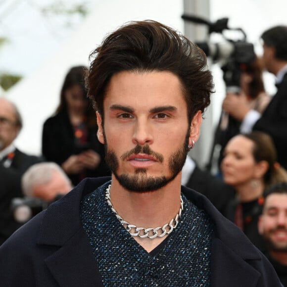 Baptiste Giabiconi - Montée des marches du film " Jeanne du Barry " pour la cérémonie d'ouverture du 76ème Festival International du Film de Cannes, au Palais des Festivals à Cannes. Le 16 mai 2023 © Rachid Bellak / Bestimage 