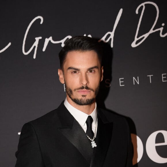 Baptiste Giabiconi - Soirée du Grand Dîner "Trophée Forbes" au Four Seasons Hôtel George V Paris le 30 septembre 2022. © Coadic Guirec - Rachid Bellak / Bestimage 