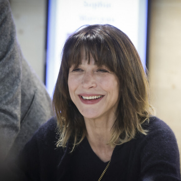 Sophie Marceau, pour la promotion de son livre "La Souterraine" publié chez Seghers au Festival du Livre de Paris 2023 au Grand Palais Éphémère - Paris le 22/04/2023 - © Jack Tribeca / Bestimage 