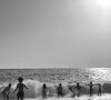 On découvre de nombreux enfants sur la plage
Léa Salamé en vacances en Corse.