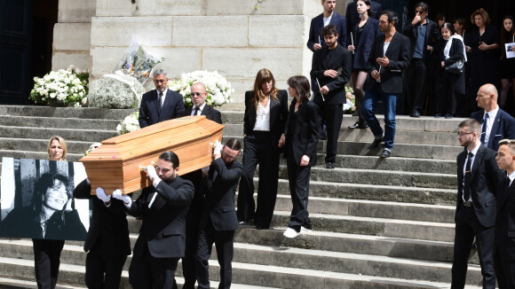 Obsèques de Jane Birkin : une banderole particulière attire l'attention lors de son dernier adieu