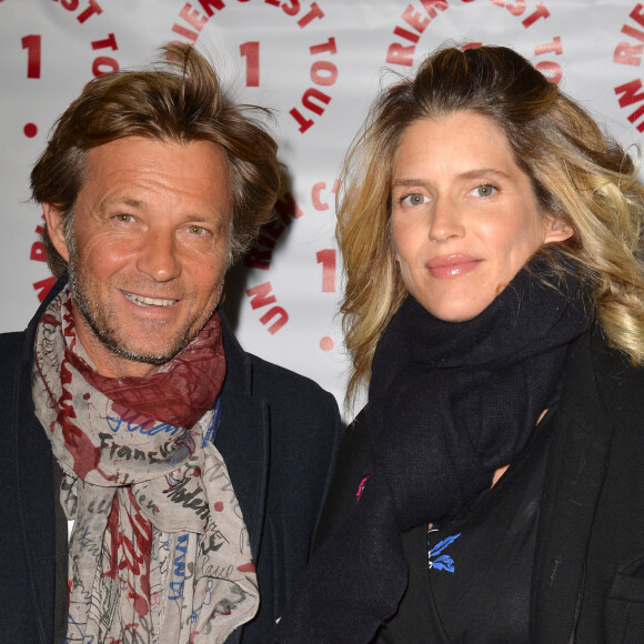 Couple très discret, Laurent Delahousse et Alice Taglioni partagent avec parcimonie des instants de leurs vacances
Laurent Delahousse et sa compagne Alice Taglioni (enceinte) lors d'une visite privée et d'un dîner de gala caritatif donné en faveur des actions de l'association "Un Rien C'est Tout" au musée Rodin à Paris© Veeren/Bestimage