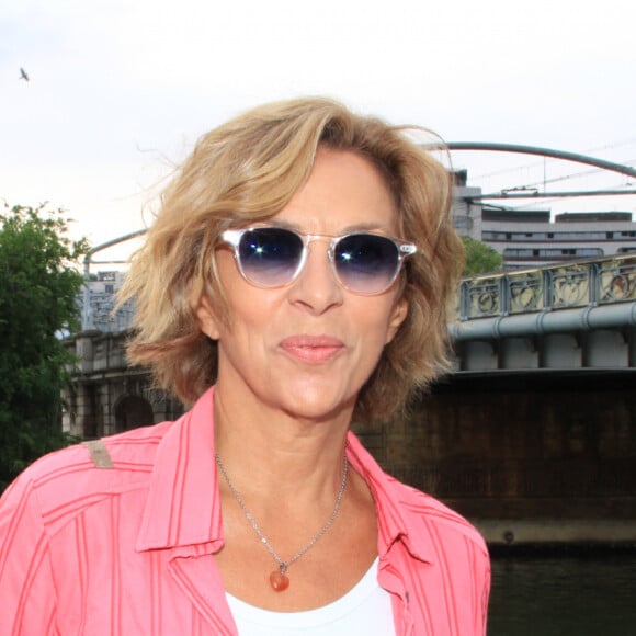 Sur Facebook, la comédienne a donné de ses nouvelles.
Corinne Touzet au 9ème Trophée de la Pétanque gastronomique au Port Yacht Marina à Paris. Le 29 juin 2023 © Philippe Baldini / Bestimage