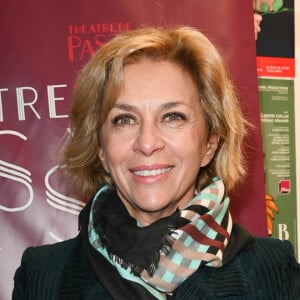 Corinne Touzet à l'inauguration du théâtre de Passy lors du spectacle Joséphine B à Paris le 8 novembre 2021. © Coadic Guirec/Bestimage