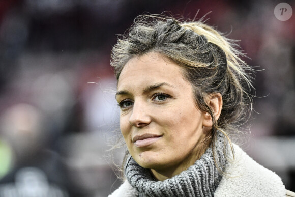 Clémentine Sarlat avait déjà couvert la précédente Coupe du monde de rugby sur TF1 il y a quatre ans.
Mariage - Clémentine Sarlat s'est mariée à Clément Marienval - La présentatrice de France télévisions Clémentine Sarlat le 8 décembre 2019.