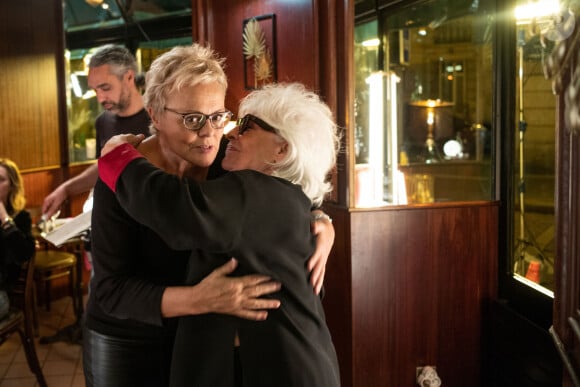 Avant de rencontrer Anne Le Nen, Muriel Robin a vécu une histoire d'amour avec Catherine Lara
Exclusif - Sketch L'addition - Backstage de l'enregistrement de l'émission "I love you coiffure" de M.Robin. Le 13 janvier 2020 © Cyril Moreau / Bestimage