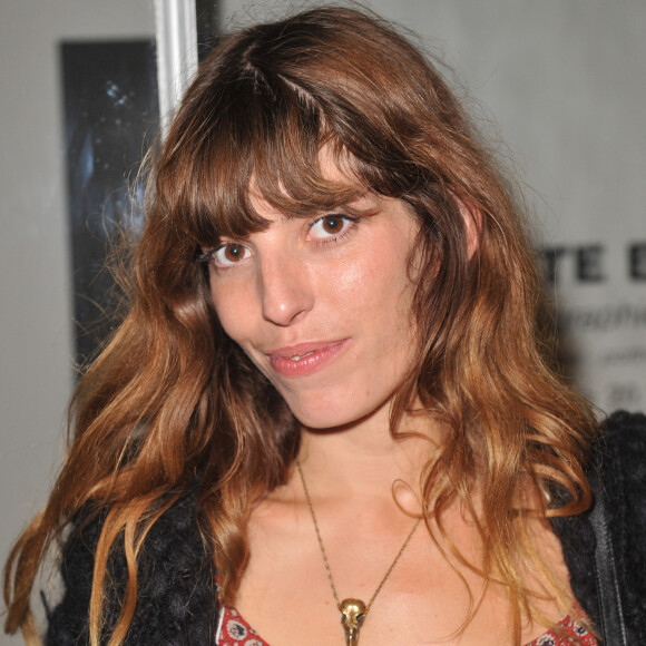 Lou Doillon - Paris le , 25 09 2013 - Inauguration de la galerie cinema de Anne Dominique Toussaint et vernissage de l'exposition " Point of View " de Kate Barry 