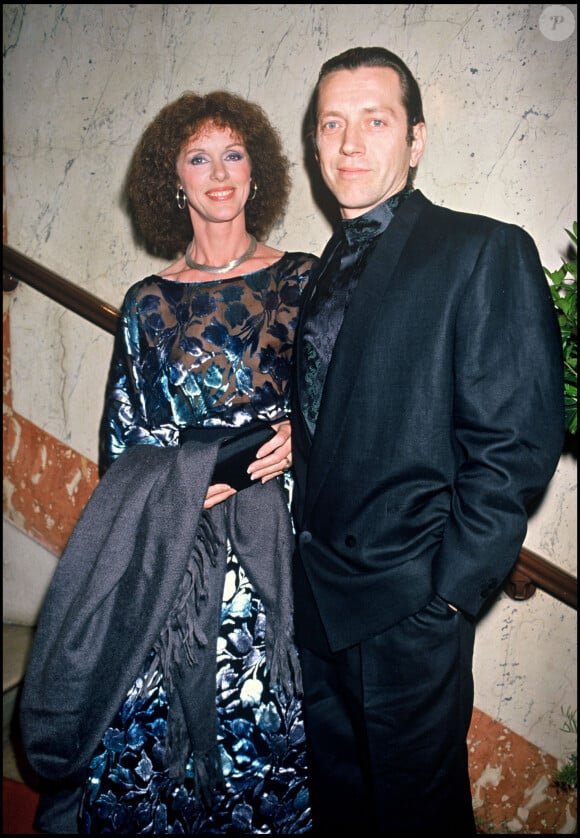 Archives - Anny Duperey et Bernard Giraudeau à la cérémonie des Molières 1988.