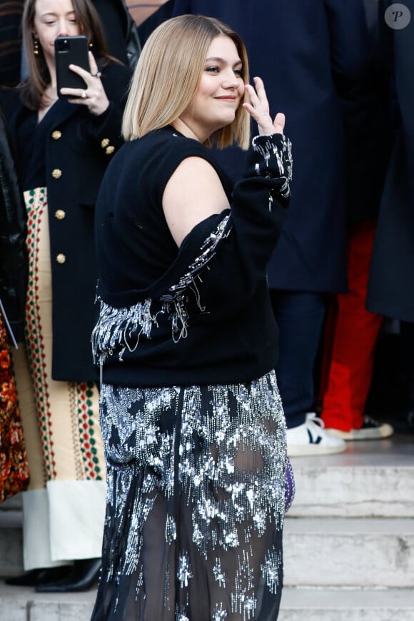 Louane Emera - People au défilé de mode prêt-à-porter automne-hiver 2023/2024 "Paco Rabanne" au Musée d'Art Moderne lors de la Fashion Week de Paris. Le 1er mars 2023 © Christophe Clovis / Bestimage