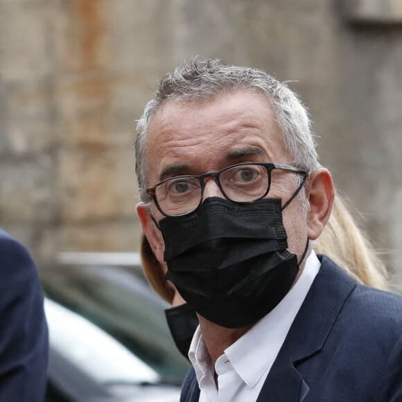 Christophe Dechavanne - Obsèques de Jean-Paul Belmondo en en l'église Saint-Germain-des-Prés, à Paris le 10 septembre 2021. © Cyril Moreau / Bestimage