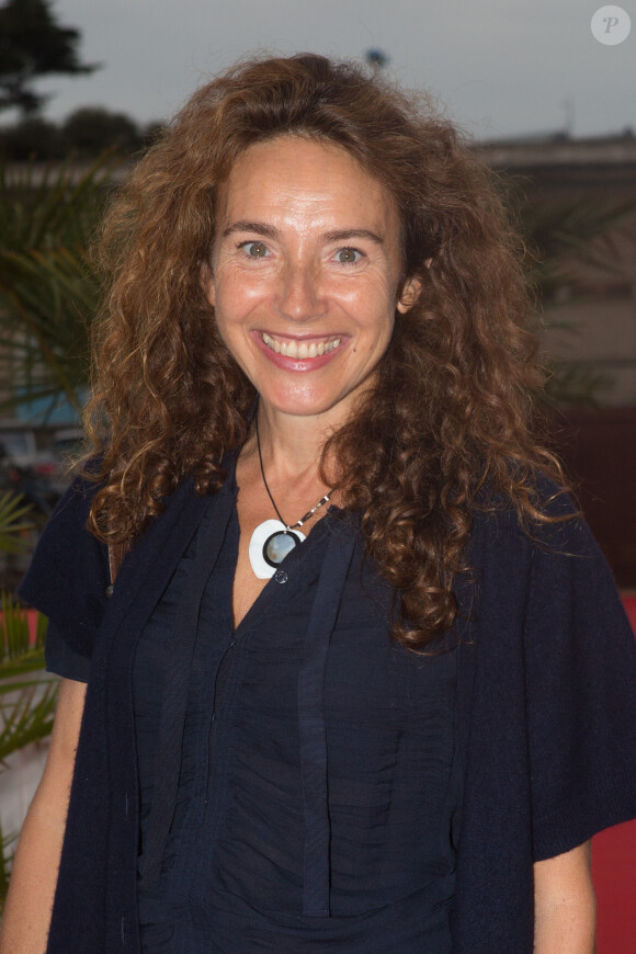 Isabel Otero - Photocall de "Dix pour cent" dans le cadre du 17e festival de fiction TV de La Rochelle à l'Espace Encan à La Rochelle le 11 septembre 2015