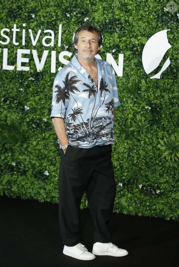 Jean-Luc Reichmann au photocall de la série "Leo Mattei, Brigade des mineurs" lors du 62ème Festival de Télévision de Monte-Carlo, à Monaco, le 19 juin 2023. © Denis Guignebourg/BestImage