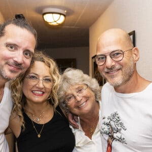 Aliénor Sardou est la petite fille de Michel Sardou.
Exclusif - Rémy Charlet, Christelle Chollet, Jacqueline Franjou, Raphael Alazraki - Christelle Chollet présente son spectacle "Reconditionnée" au théâtre de Verdure pour la clôture du festival de Ramatuelle le 11 août 2023. © Cyril Bruneau / Bestimage