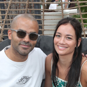 Exclusif - Tony Parker et sa compagne Alizée Lim - Célébrités aux Internationaux de France de Tennis de Roland Garros 2023 - Jour 15 à Paris le 11 Juin 2023. © Bertrand Rindoff / Bestimage