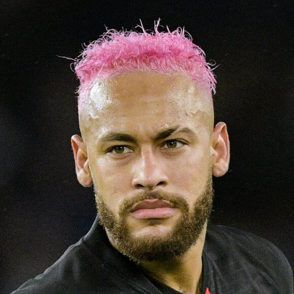 Neymar en Arabie saoudite pour un salaire dingue !

Neymar Jr (cheveux roses) - Match de Ligue 1 Conforama PSG 5-0 Montpellier au Parc des Princes à Paris. © Giancarlo Gorassini / Bestimage