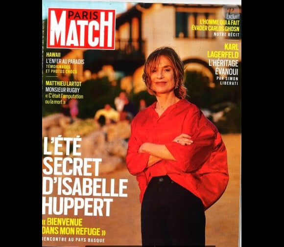 Isabelle Huppert en couverture du numéro du 17 août 2023 de "Paris Match".